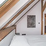 Uroczy Apartamento