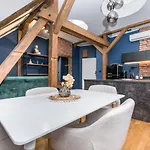 Uroczy Apartamento